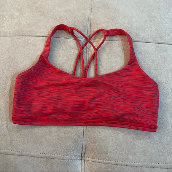 lululemon athletica Other - Lululemon Sports Bra Free to Be Size 6